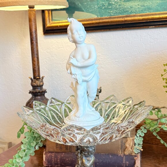 Vintage Andrea by Sadik Porcelain Bisque Putti Figurine - Picture 11 of 15